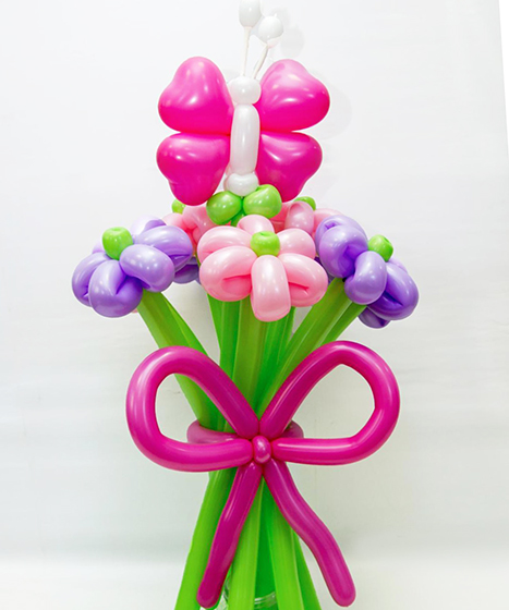 №1.15 Букет из шаров - 550 руб., 5 цветов и бабочка. Цвет и количество цветов можно изменить