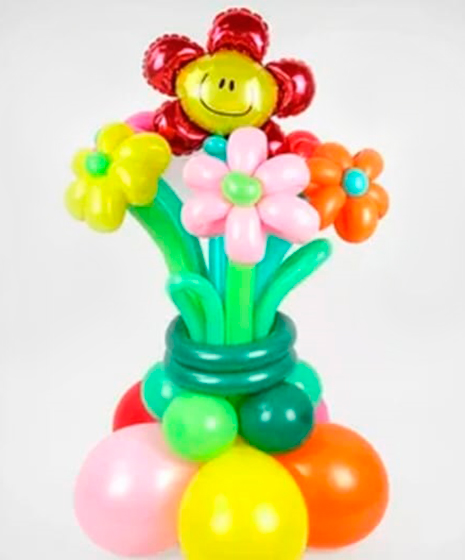 №1.17 Букет из шаров - 750 руб., 5 цветов и цветок с улыбкой. Цвет и количество цветов можно изменить